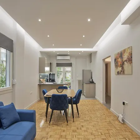 Just Home Cozy Fully Renovated Apt-3